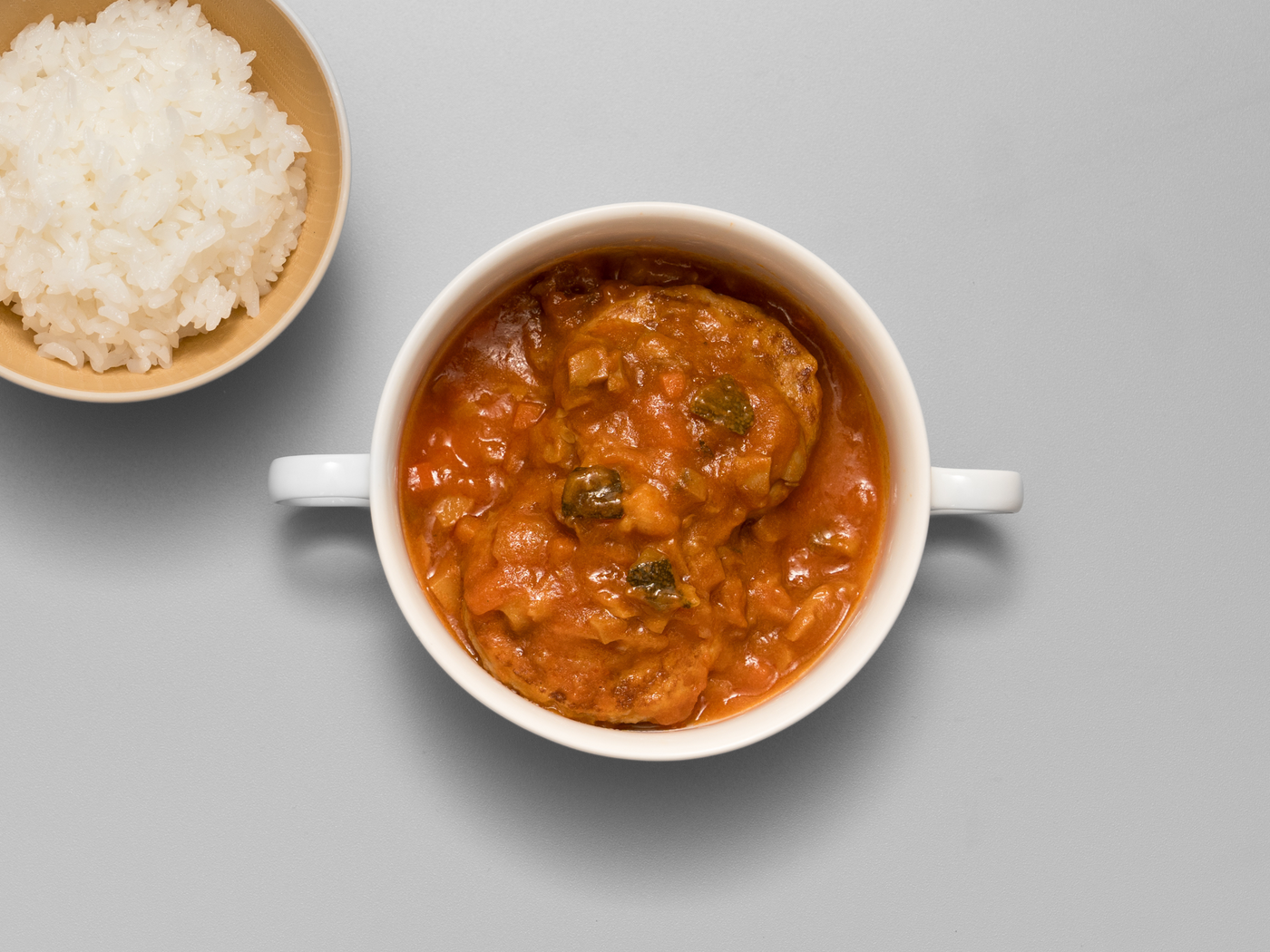 トマトの煮込みハンバーグ