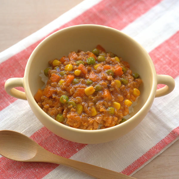 お肉に野菜を練り込んだミートソース